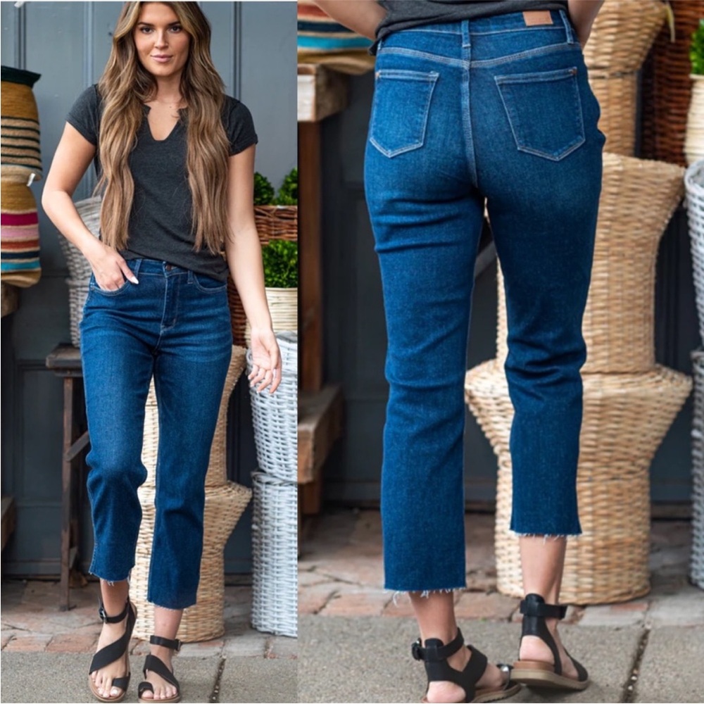 NWOT Judy Blue Jeans High Rise Cropped Straight Ankle Slit Dark Wash Blue 5/27